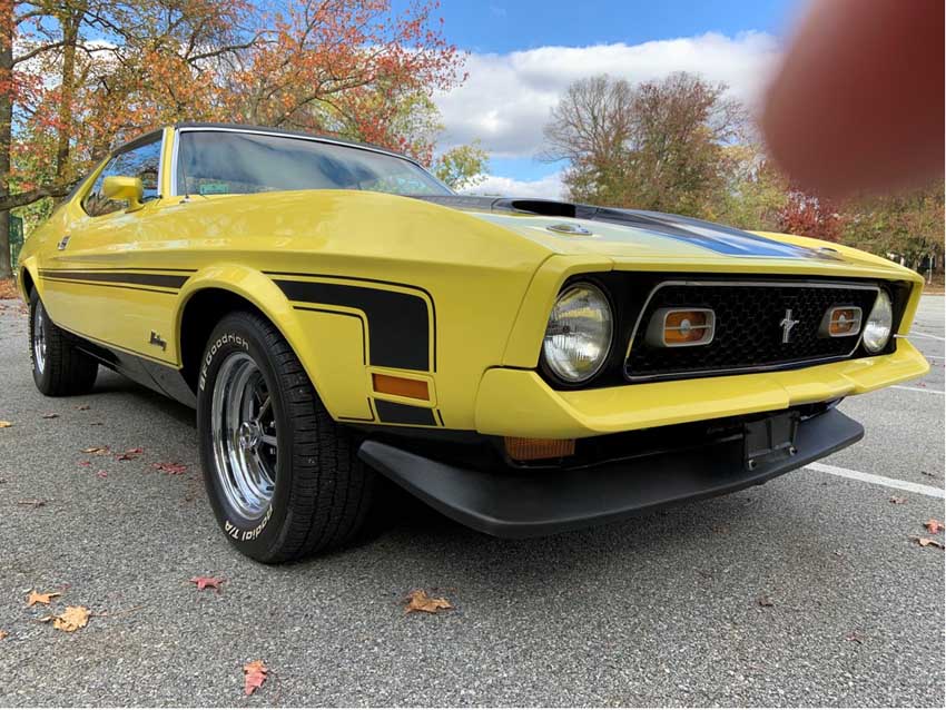1st generation Grabber Yellow 1971 Ford Mustang [SOLD] - MustangCarPlace
